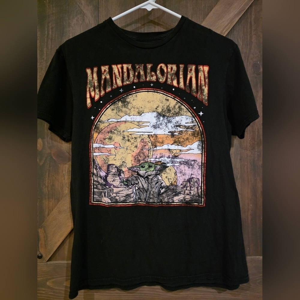 Star Wars The Mandalorian Grogu Nouveau T-Shirt Size Medium